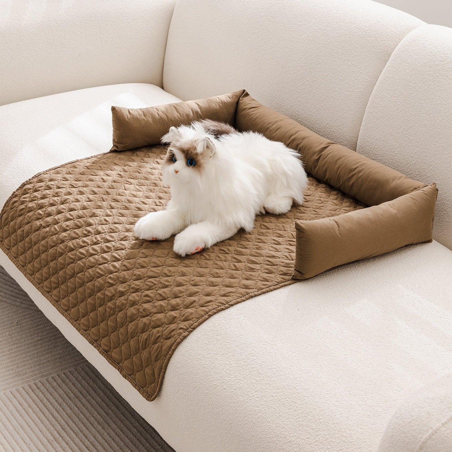 Waterproof Pet Furniture Protector with Pillow – Ultimate Comfort & Protection for Your Pet & HomePet BedBravo Pets